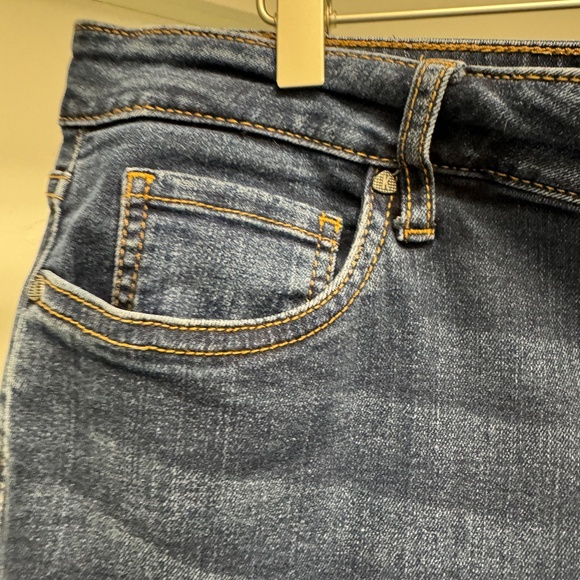 Kut from the Cloth Jeans (gently worn) - Picture 3 of 8